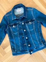 s‘Oliver Jeans Jacke Jeansjacke Damen blau 34 Hessen - Hasselroth Vorschau