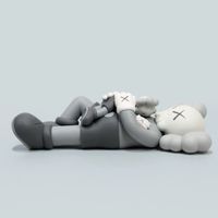 KAWS:HOLIDAY Singapore Grey Düsseldorf - Stadtmitte Vorschau