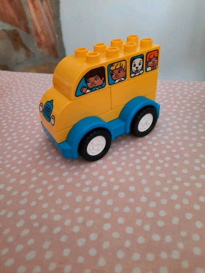 Lego Duplo in Bühne