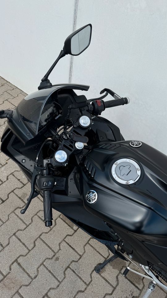 Yamaha Yzf-r125 Schwarz in Bremen