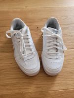 Puma Sneaker weiß soft foam top Zustand 39 Baden-Württemberg - Tiefenbronn Vorschau