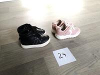 2 Paar Schuhe Turnschuhe Stiefel Kleinkind H&M Größe 24 Sachsen - Radeberg Vorschau
