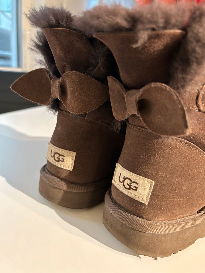 Braune UGG Boots in München