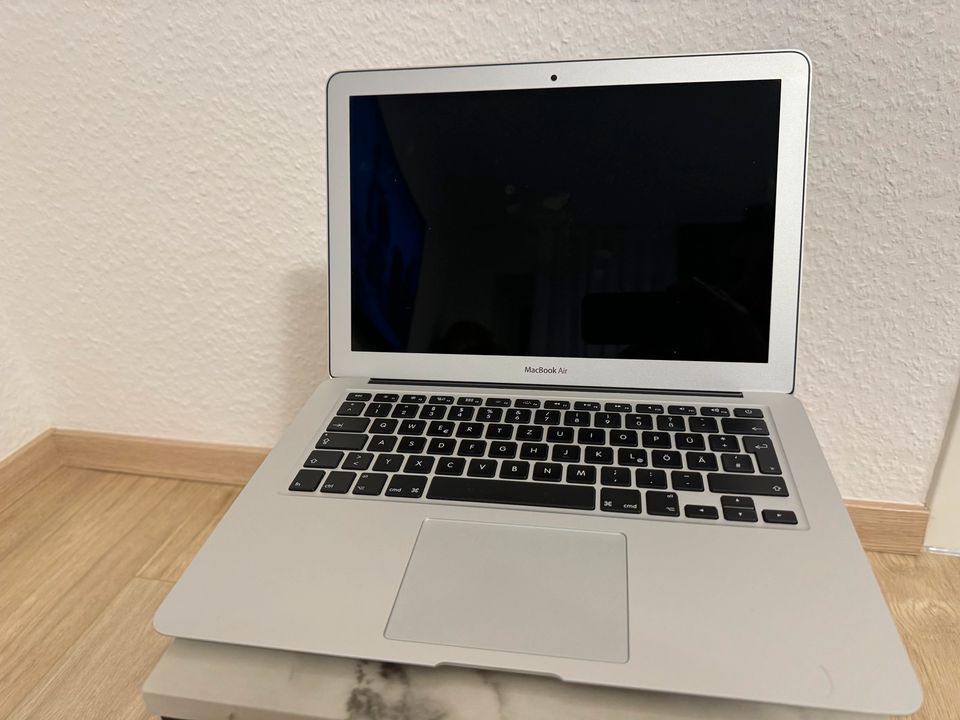MacBook Air in Bremen