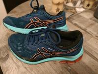 Asics Gel Pulse 11 / Lauf und Sportschuh Bayern - Hallbergmoos Vorschau