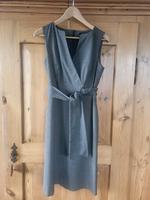 Etui Kleid von Comma in der Gr. 38 inkl. Bolero-Jäckchen Essen - Steele Vorschau
