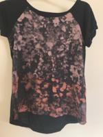 T-Shirt der Marke MEXX, Gr. XS, schwarz mit buntem Blumenmustern Nordrhein-Westfalen - Wenden Vorschau