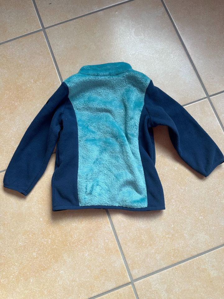 Strickjacke 86/92 in Kelkheim