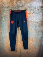 Nike Jogginghose Barcelona Trackpants Gr. S Fußball Nordrhein-Westfalen - Rödinghausen Vorschau