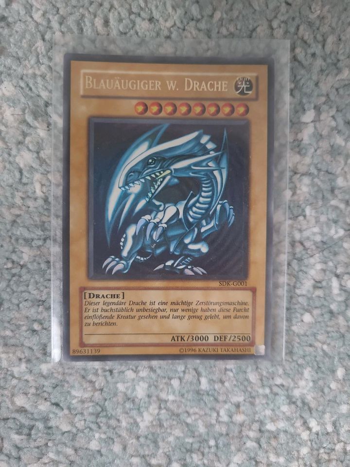 Yugioh Blauäugiger Weißer Drache in Essen