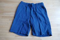 blaue Sweat Hose Jogging Shorts Größe 122 Niedersachsen - Oldenburg Vorschau