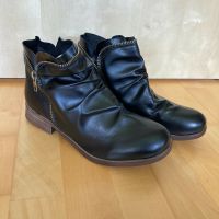 Stiefeletten Schuhe schwarz Kunstleder Größe 37 NEU Berlin - Tempelhof Vorschau