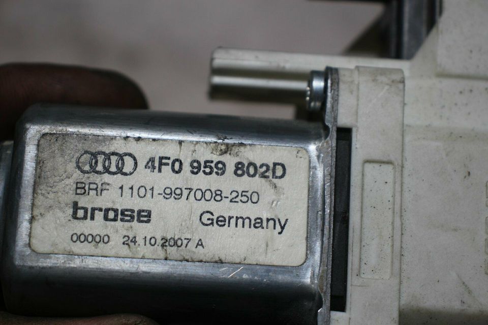 ► Audi A6 4F 2004 Fensterhebermotor Motor hinten rechts 4F0959802 in Mörfelden-Walldorf