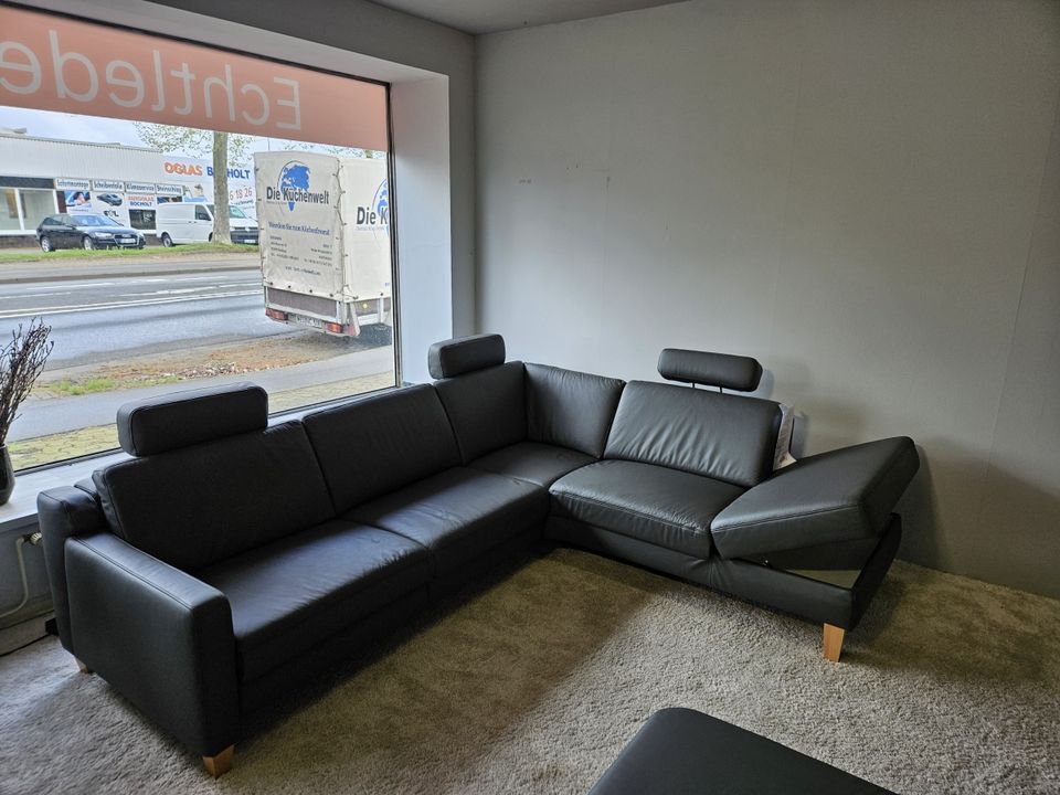 NEU ECHTLEDER Couch Wohnlandschaft Ledersofa 1x Motor Relaxsitz % in Hünxe