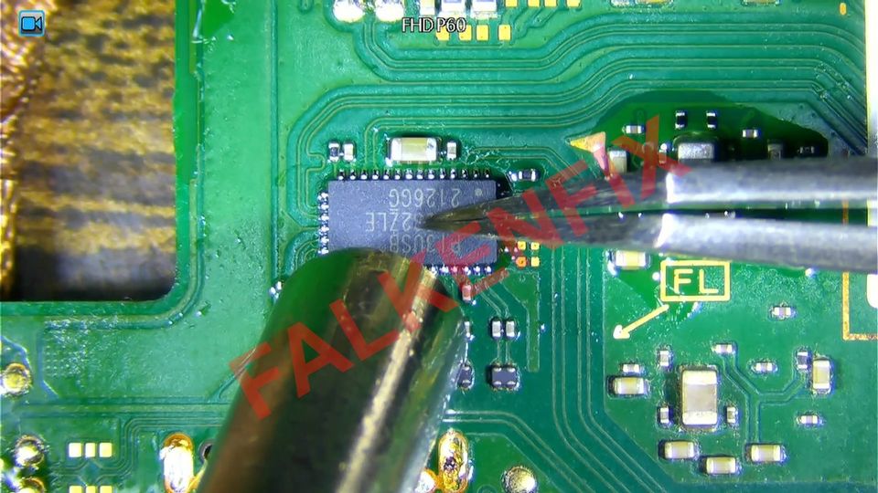 Nintendo Switch USB C Lade Buchse Port Defekt Reparatur kein Bild in Essen