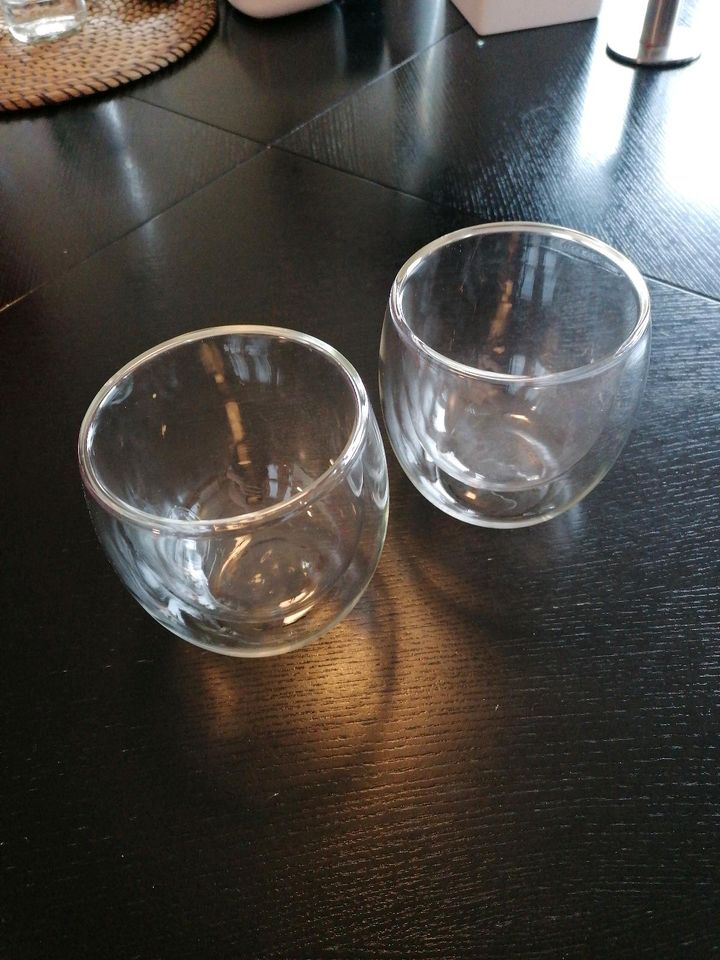 2 doppelwandige Glasbecher für Kaffee /Tee in Wiehl