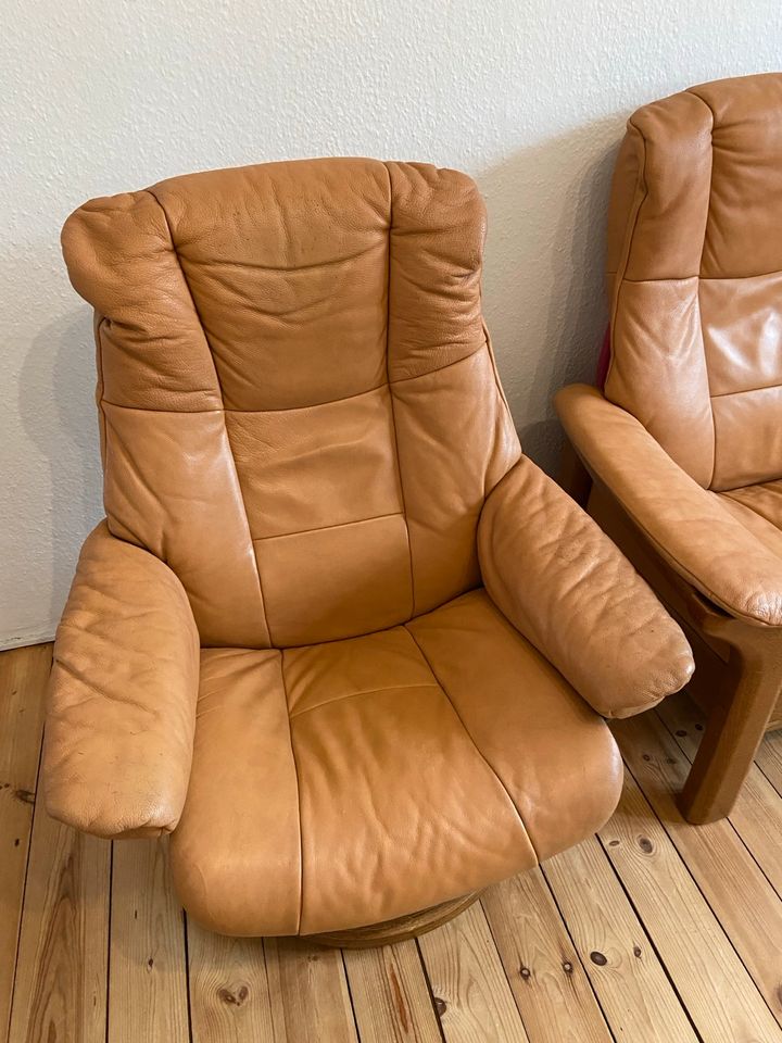 Polsterecke Stressless, 2-SitzerCouch und zwei Sessel in Berlin