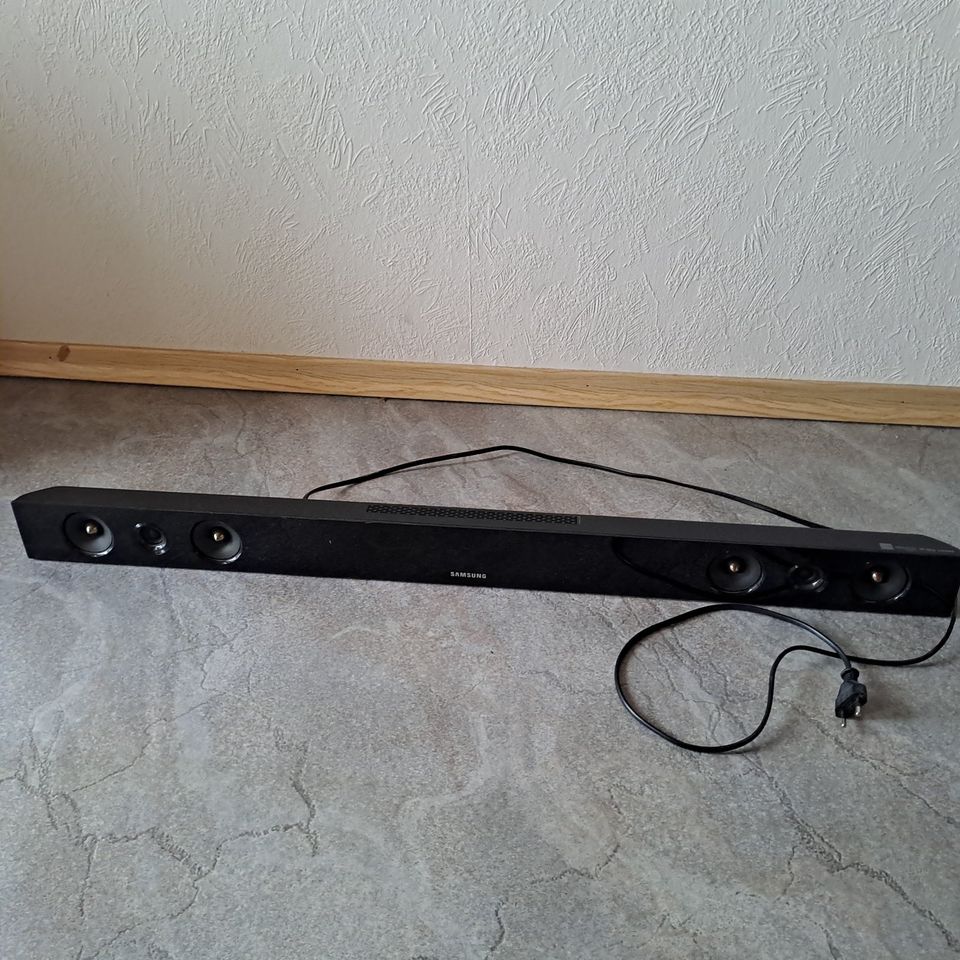 Samsung Soundbar HW F450 in Oberkirch