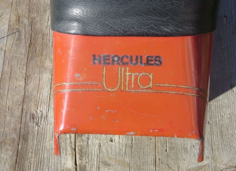 Hercules K50 Ultra 1 die Rote Sitzbank in Gemmingen