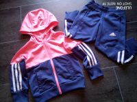 Adidas Trainingsanzug Sportanzug Mädchen Gr.98 Hessen - Stadtallendorf Vorschau