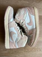 Nike Air Jordan 1 Retro High OG Bayern - Erding Vorschau
