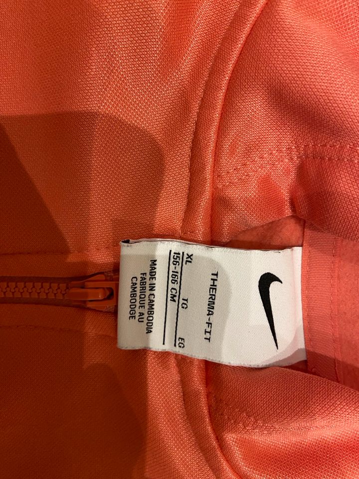 Nike Sport Jacke für Mädchen im XL 156-166 in Witten