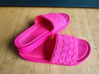 42 Damen Pink Neon Hausschuhe Badeschuhe Schuhe Nordrhein-Westfalen - Troisdorf Vorschau