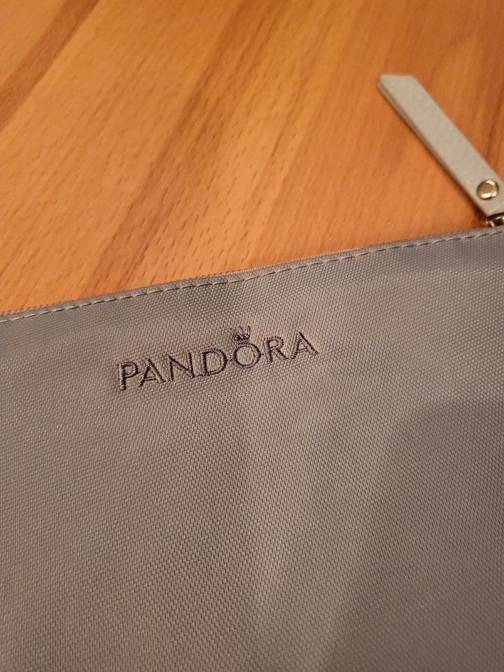 Pandora Tasche grau in Hamburg