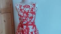 Rotes Kleid mit Blumen, Rockabilly, Petticoat, 36-38 Bayern - Langensendelbach Vorschau
