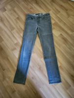 Calvin Klein Jeans 28/32 Ultimate Skinny Frankfurt am Main - Ginnheim Vorschau