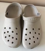 Crocs Schuhe Größe 43/44 Nordrhein-Westfalen - Langenfeld Vorschau