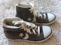 Converse All Star Hi - Chucks, grau mit Stern, Gr. 33 Kr. München - Unterföhring Vorschau