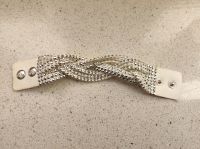 Armband weiß mit Strass-Steine und Druckknöpfe Herzogtum Lauenburg - Mölln Vorschau