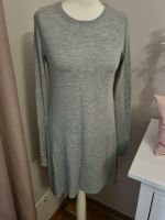 Zara Kleid M grau Strickkleid Tunika Longshirt 38 Leipzig - Leipzig, Zentrum-Nord Vorschau