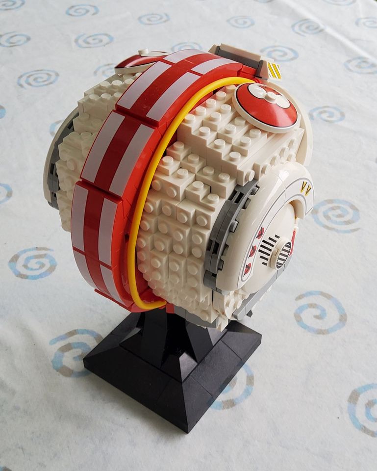 Lego 75327 Star Wars Helm von Luke Skywalker (675 pcs) in Malsch