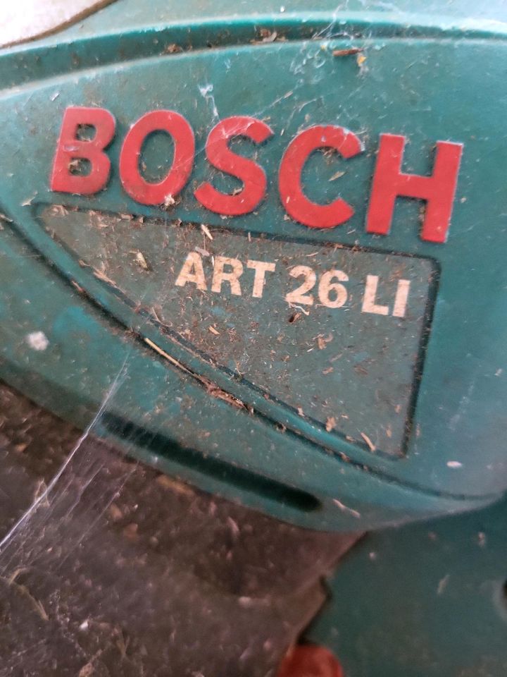 Bosch Rasentrimmer ohne Akku ART26 LI in Winterberg