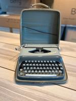 Rarität Consul Schreibmaschine 1960er / 1964 Vintage DDR Retro Berlin - Schöneberg Vorschau