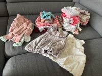 Baby Erstausstattung Kleiderpaket Mädchen Gr. 50-74, 50-teilig München - Maxvorstadt Vorschau