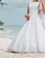 Hochzeitskleid/Brautkleid mit Spitze, Größe 38, weiß Niedersachsen - Gifhorn Vorschau