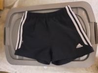 Sportshorts von Adidas Gr. 128 Baden-Württemberg - Lörrach Vorschau