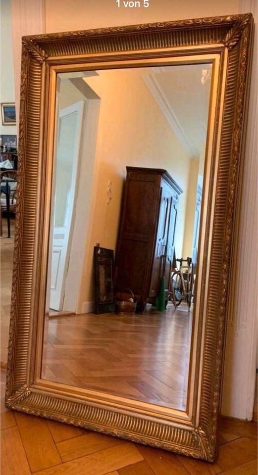 Sehr schöner Spiegel. Holzrahmen Vergoldet Facettenschliff in Hannover