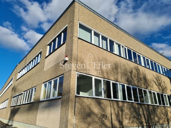 Hell und freundlich - Büro zum Wohlfühlen in Nürnberg (Mittelfr)