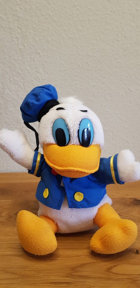 Donald Duck Matrose Kuscheltier Disney Sammler Plüschtier in Leipzig