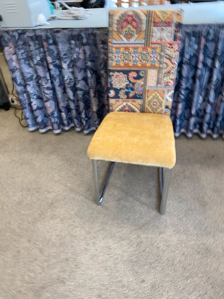 Verschiedene Stühle zu Verkaufen in Hofgeismar