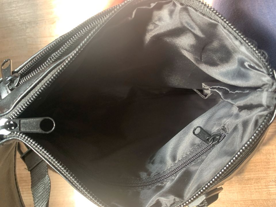 Leder Bauchtasche in Herten