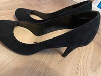 Schwarze Pumps, Größe 38 Hessen - Bensheim Vorschau