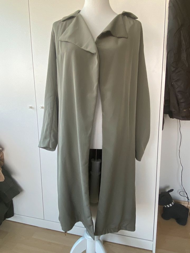 Trenchcoat Größe 36 H&M wie neu in Brühl