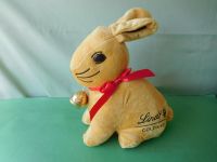 Lindt Goldhase Stofftier ca. 25 cm Hase Plüschtier Osterhase Schleswig-Holstein - Klein Rönnau Vorschau