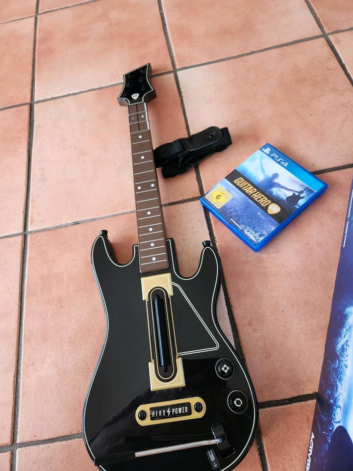 Guitar Hero für Playstation 4 mit CD in Herne