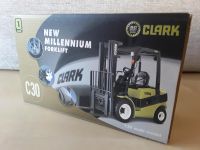 CLARK Gabelstapler Forklift new Maßstab 1:20 OVP c30 mica Niedersachsen - Hildesheim Vorschau